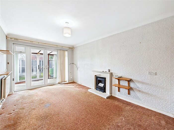 2 Bedroom Semi Detached Bungalow For Sale In Lea Close, Braintree, Essex, CM7