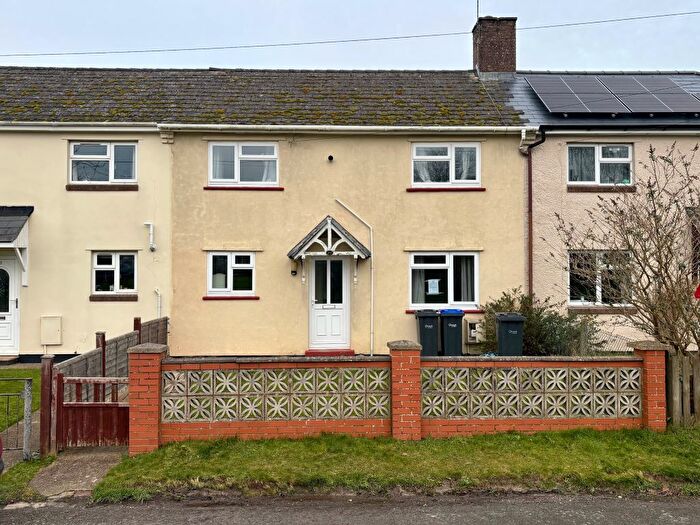 2 Bedroom Terraced House For Sale In Thorneydown Road, Winterbourne Gunner, Salisbury, SP4