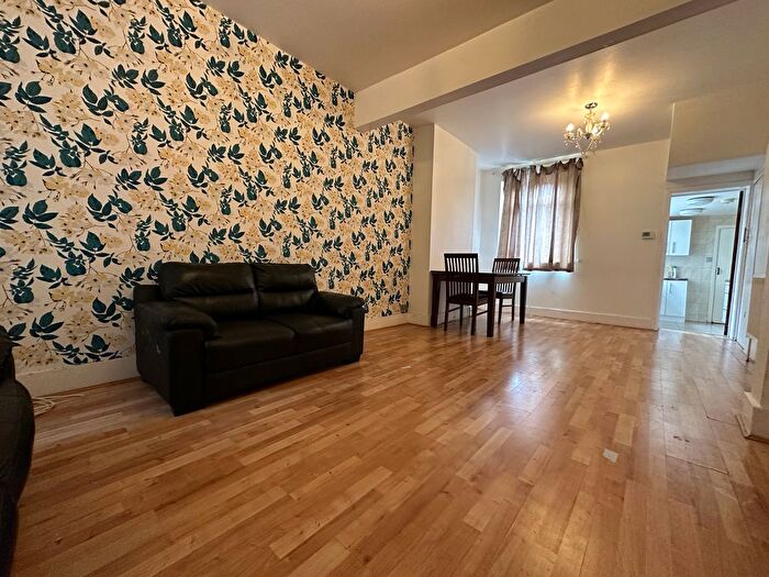2 Bedroom Terraced House To Rent In Grangewood Street, London, E6