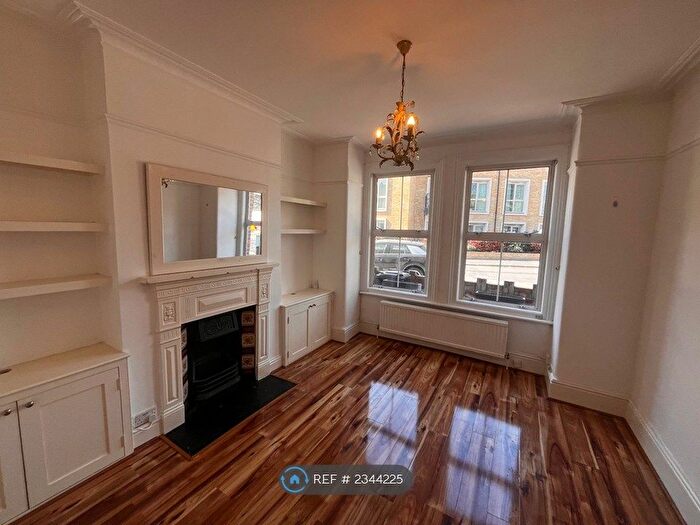 1 Bedroom Flat To Rent In Winslow Road, London, W6