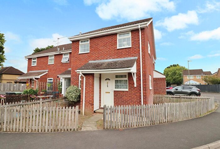 1 Bedroom Terraced House For Sale In Cudworth Mead, Hedge End, SO30