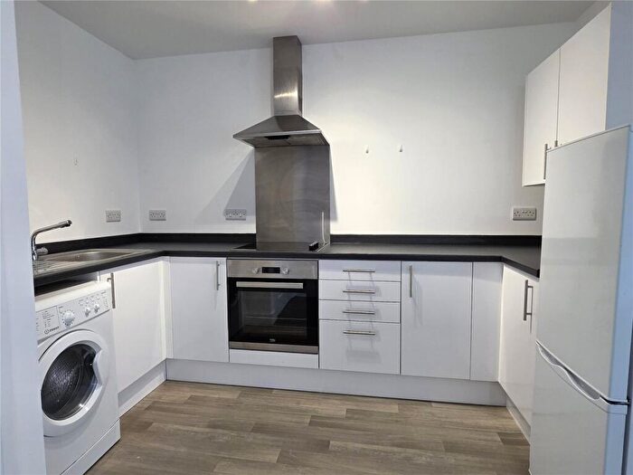 2 Bedroom Apartment To Rent In Sherwood Rise, Nottingham, NG7
