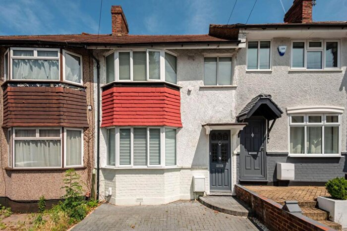 3 Bedroom Terraced House To Rent In Browning Avenue, Worcester Park, KT4
