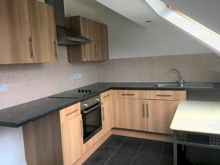 2 Bedroom Flat To Rent In Moore Street, Blackpool FY4