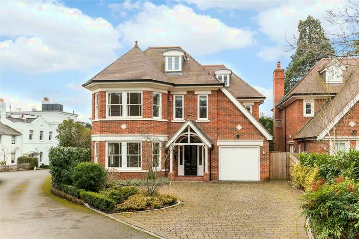 6 Bedroom Detached House To Rent In London Road, Ascot, Berkshire, SL5