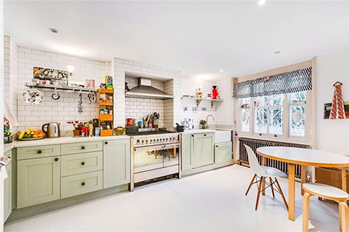 3 Bedroom Terraced House To Rent In Wallgrave Road, London, SW5