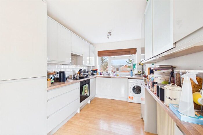 2 Bedroom End Of Terrace House For Sale In Aborn Parade, West End Road, Mortimer, Reading, RG7