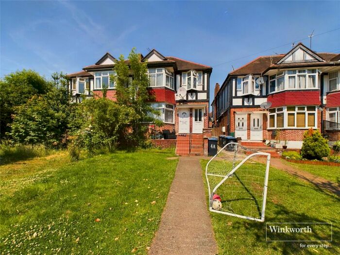 2 Bedroom Maisonette To Rent In Leith Close, London, NW9