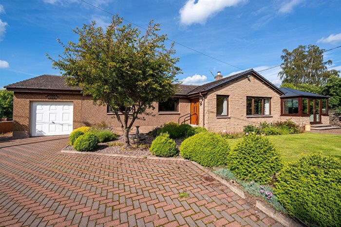 4 Bedroom Detached Bungalow For Sale In Wooden View, Eckford, Kelso, TD5