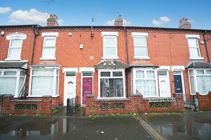 3 Bedroom Terraced House For Sale In Tenby Road, Birmingham, B13