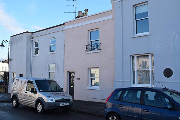 2 Bedroom Terraced House To Rent In Norwood Road, Cheltenham, GL50