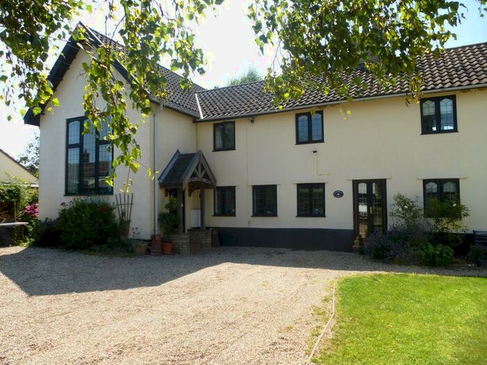 2 Bedroom Cottage To Rent In Kingshall Street, Rougham, Bury St. Edmunds, IP30