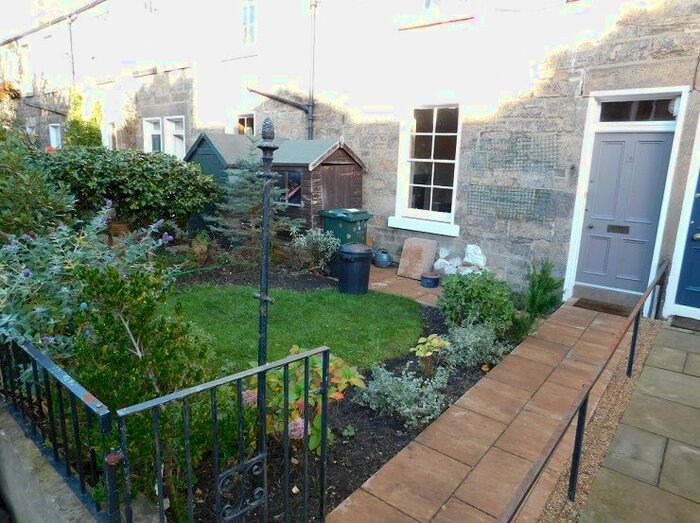 1 Bedroom Flat To Rent In Hugh Miller Place, Stockbridge, Edinburgh, EH3