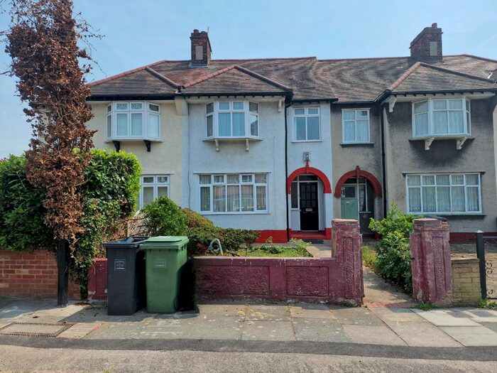 3 Bedroom Terraced House To Rent In Chelford Road, Bromley, BR1