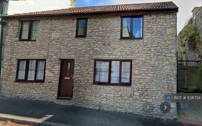 3 Bedroom Semi-Detached House To Rent In Cowl Street, Shepton Mallet, BA4