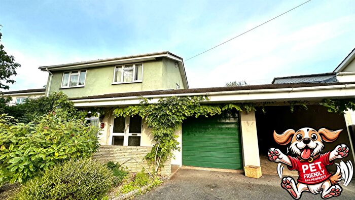 3 Bedroom Link Detached House To Rent In Church Road, Redhill, Bristol, BS40