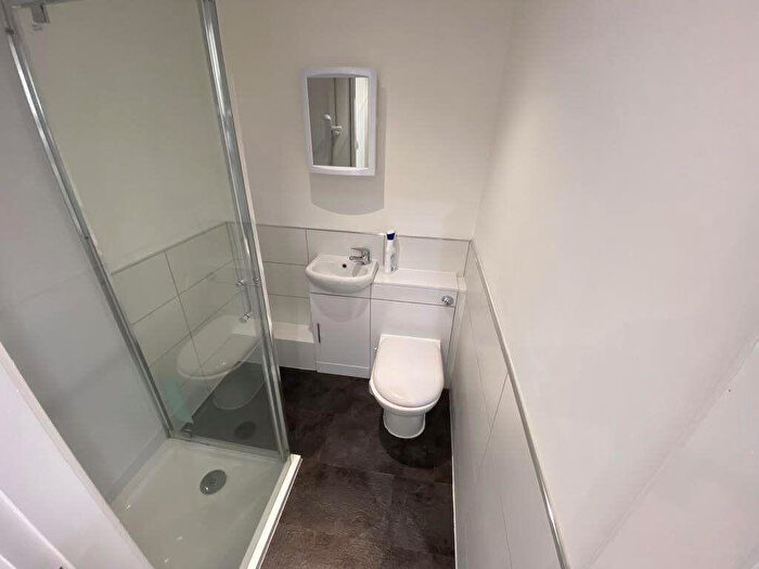 5 Bedroom House To Rent In Hanover Square, Leeds, LS3