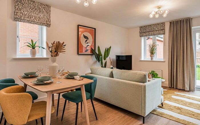 3 Bedroom End Of Terrace House For Sale In Buxton Road, Old Catton, Norfolk, NR6