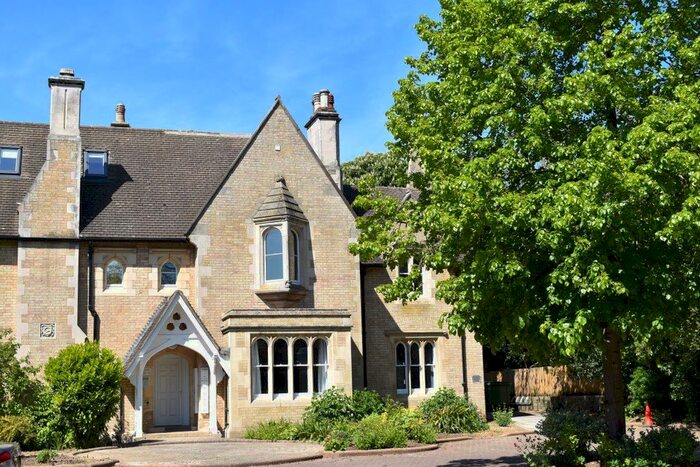 1 Bedroom Flat To Rent In Flat 7, Lincoln Road, Peterborough. PE1