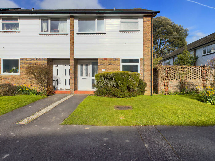 2 Bedroom End Of Terrace House To Rent In Chestnut Gardens, Horsham, RH12