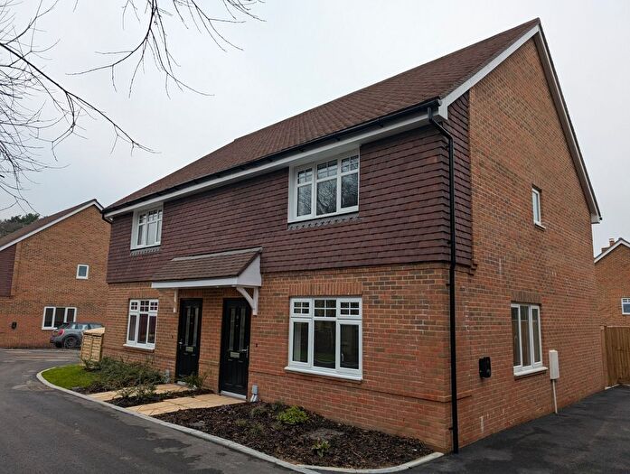 3 Bedroom Semi-Detached House For Sale In Winter Place, Crowborough, TN6