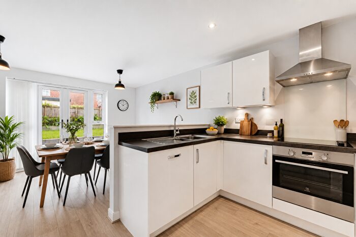 3 Bedroom Semi-Detached House For Sale In Perranporth Close, Appleton, Warrington, WA4