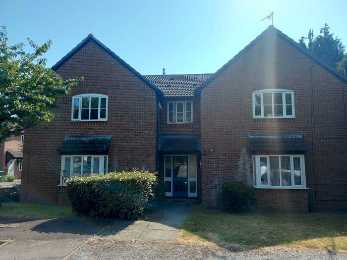 1 Bedroom Flat To Rent In Tavener Close, Sholing, Southampton, SO19