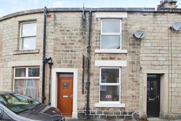 2 Bedroom Terraced House For Sale In Jones Street, Hadfield, Glossop, Derbyshire, SK13