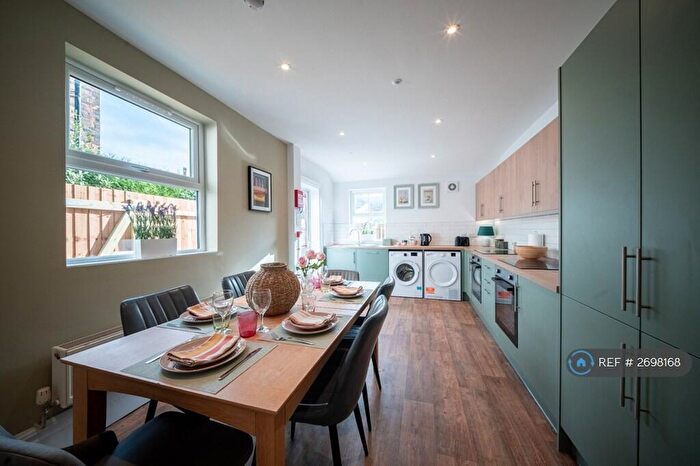 6 Bedroom Terraced House To Rent In Etwall Street, Derby, DE22