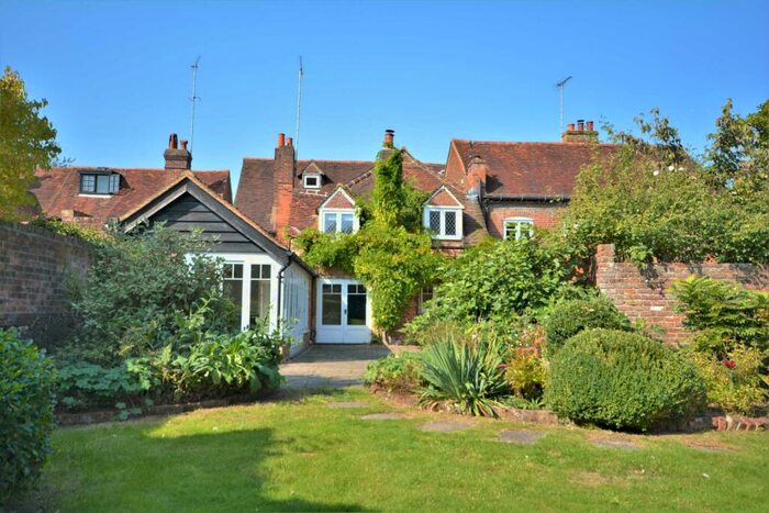 5 Bedroom Semi-Detached House To Rent In Whielden Street, Old Amersham, HP7