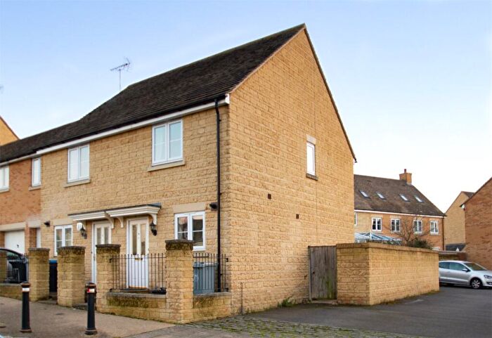 2 Bedroom End Of Terrace House To Rent In Park View Road, Witney, Oxfordshire, OX28