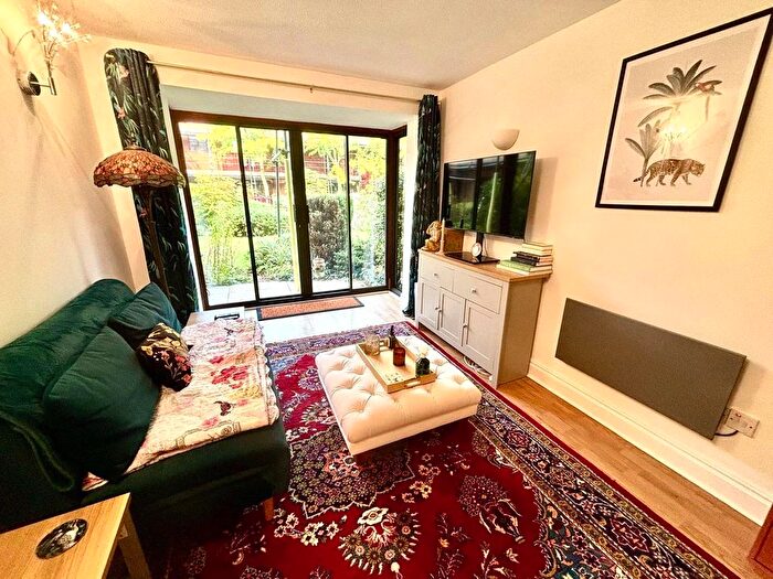 1 Bedroom Flat To Rent In Cox Street, Birmingham, B3