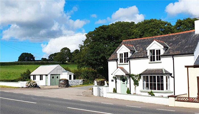 4 Bedroom Semi-Detached House For Sale In Dwrbach, Fishguard, SA65