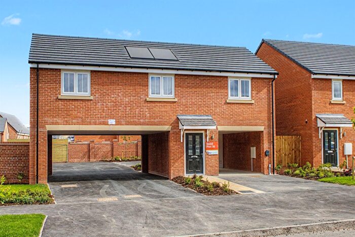2 Bedroom Flat For Sale In Webb Close, Houghton Conquest, MK45