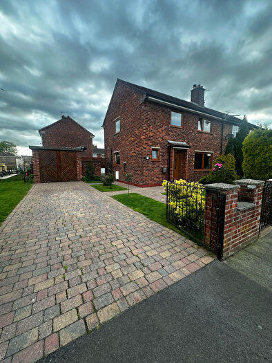3 Bedroom Semi-Detached House For Sale In Old Hall Road, Northwich, CW9