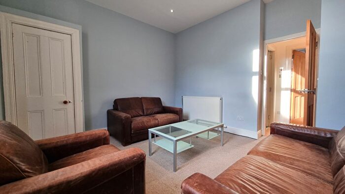 1 Bedroom Flat To Rent In Linksfield Road, Pittodrie, Aberdeen, AB24
