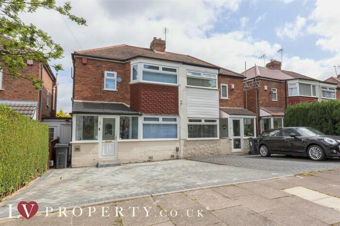 2 Bedroom Terraced House To Rent In Courtenay Road, Great Barr, Birmingham, West Midlands, B44