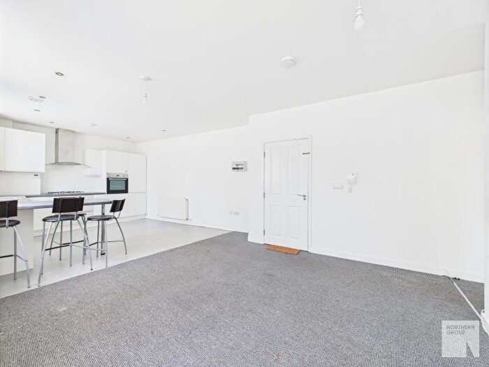 2 Bedroom Apartment To Rent In Kingsley Road:: Northernden, M22