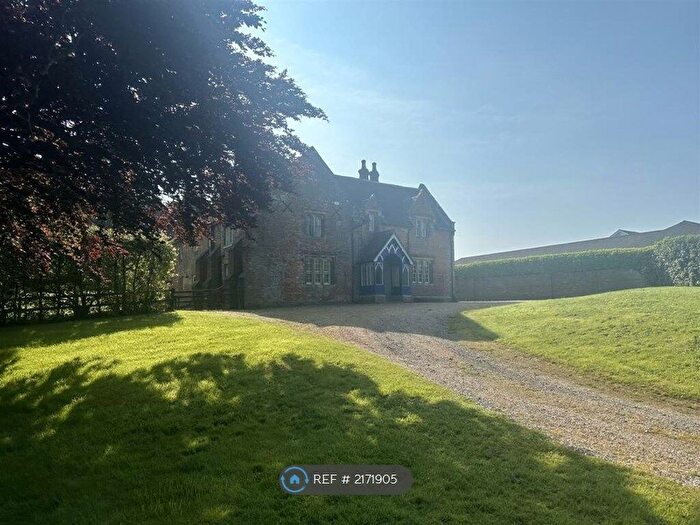 6 Bedroom Detached House To Rent In Christchurch Road, Dorset, BH22