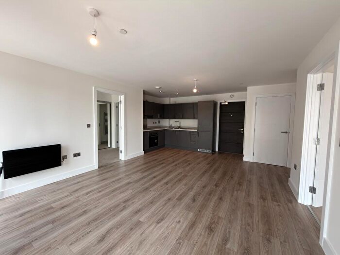 2 Bedroom Apartment To Rent In Boulevard Plaza, Bristol Street, B5