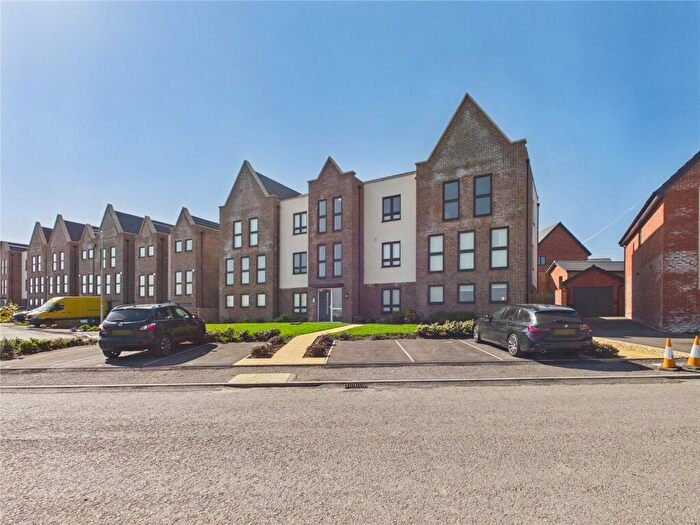 2 Bedroom Apartment For Sale In Royal Duke Road, Stoke Gifford, Bristol, Gloucestershire, BS34
