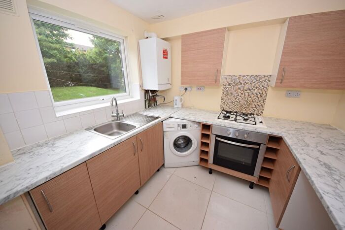 1 Bedroom Maisonette To Rent In Orchard Street, London, E17