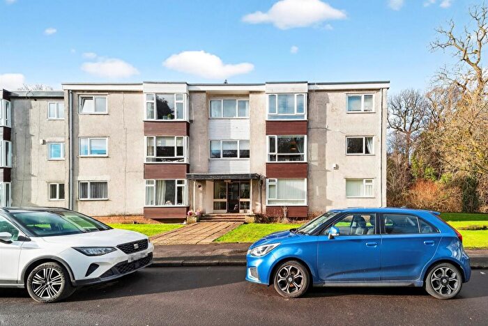 2 Bedroom Flat For Sale In Bankholm Place, Clarkston, Glasgow, G76