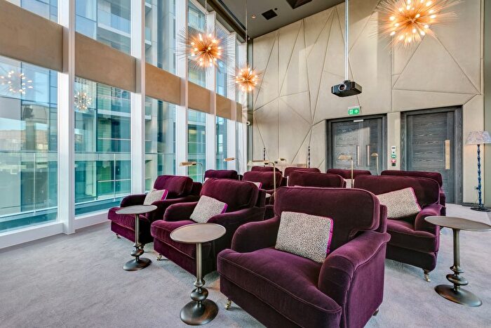 1 Bedroom Flat To Rent In Harbour Way, London, E14