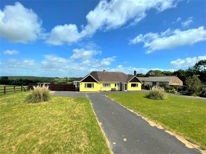 4 Bedroom Bungalow To Rent In Tedburn St. Mary, Exeter, EX6