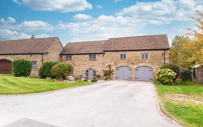 4 Bedroom Barn Conversion For Sale In Field Head Manor, Elmhirst Lane, Silkstone, Barnsley, S75