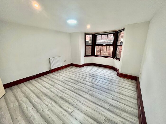 2 Bedroom Flat To Rent In Woodborough Road, Mapperley, Nottingham, NG3