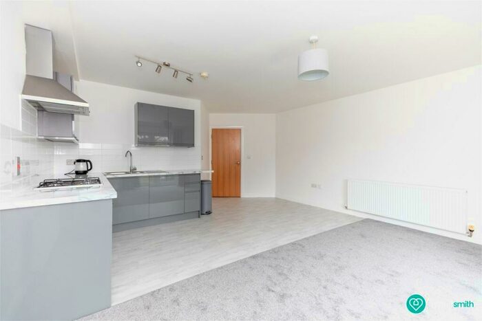 2 Bedroom Apartment To Rent In Wordsworth Court, Sheffield, S5
