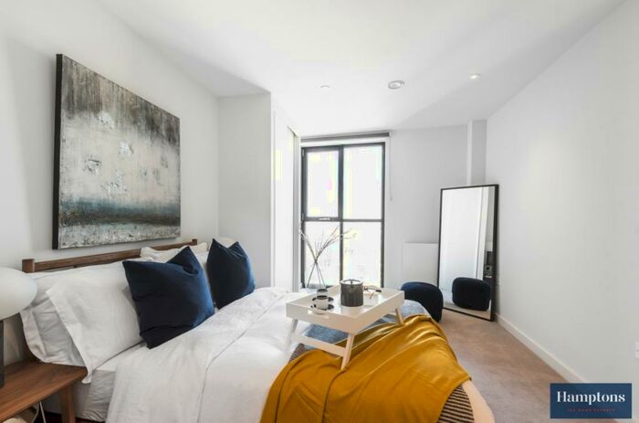 3 Bedroom Apartment To Rent In A George Street Croydon, CR0