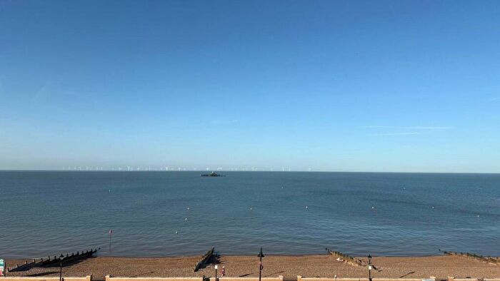 3 Bedroom Flat For Sale In St Georges Terrace, Herne Bay, Kent, CT6
